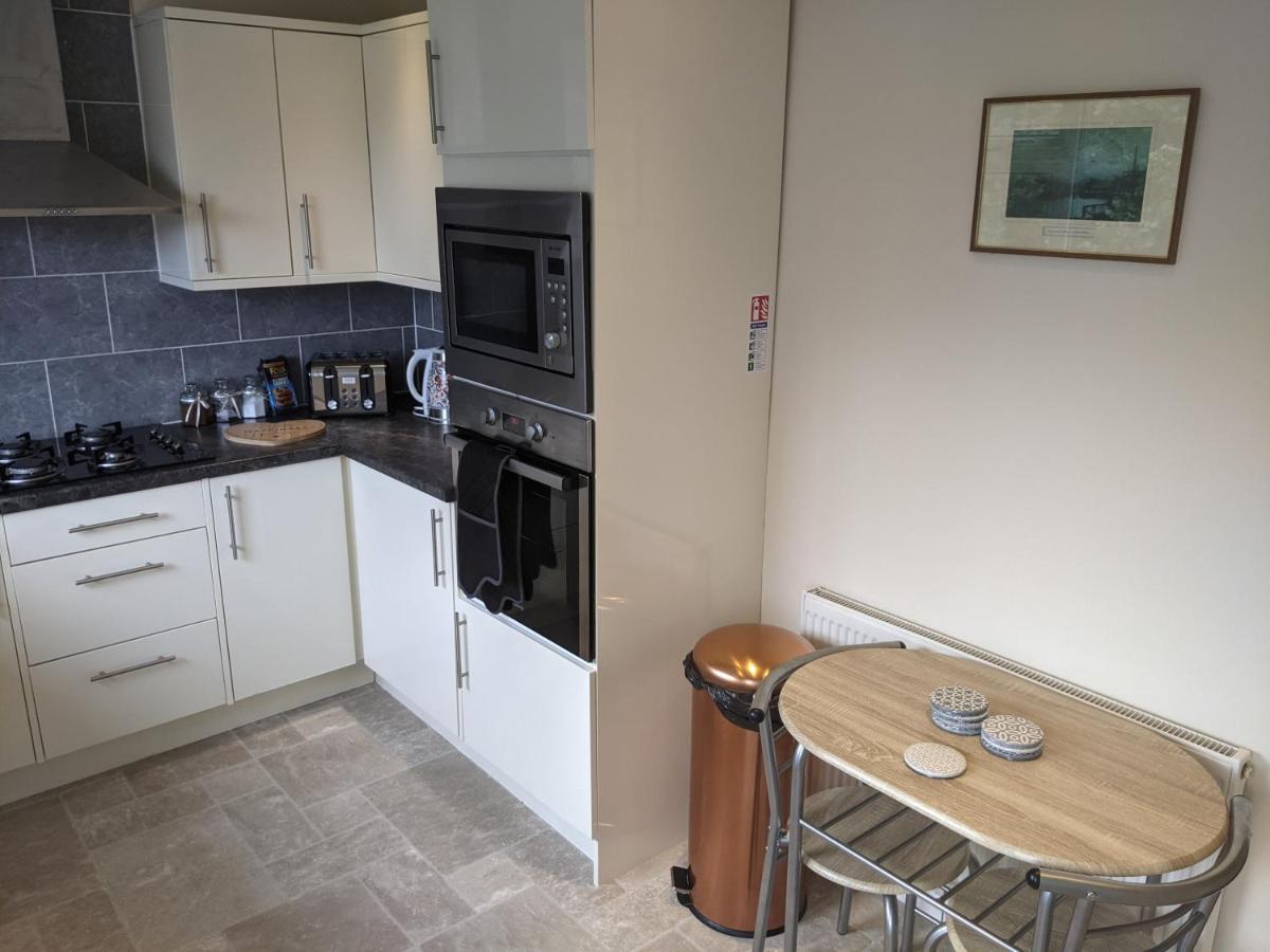 Whitby House Retreat Sleeps 12 Leilighet Sleights Eksteriør bilde