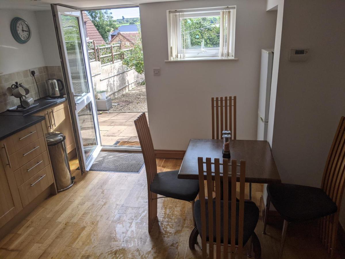 Whitby House Retreat Sleeps 12 Leilighet Sleights Eksteriør bilde