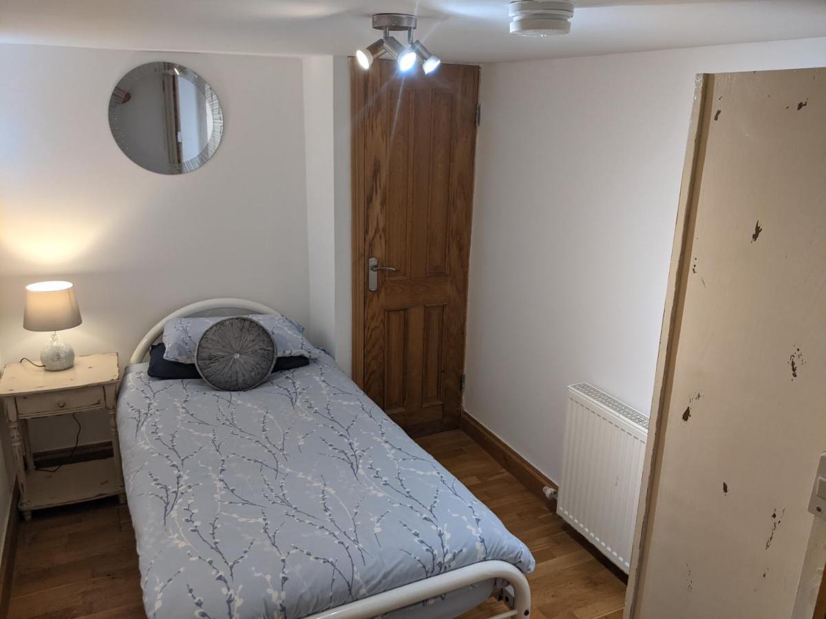 Whitby House Retreat Sleeps 12 Leilighet Sleights Eksteriør bilde