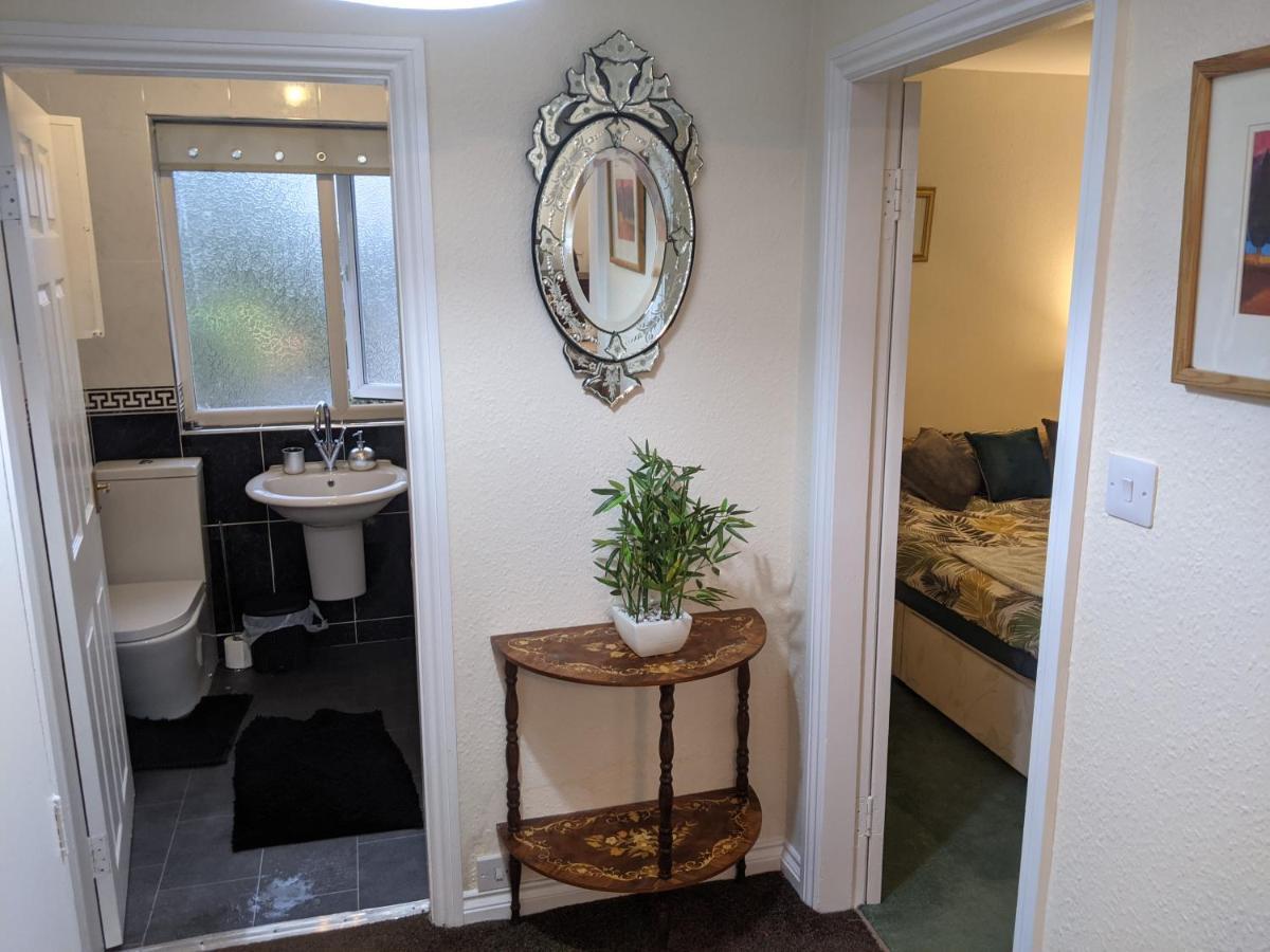 Whitby House Retreat Sleeps 12 Leilighet Sleights Eksteriør bilde