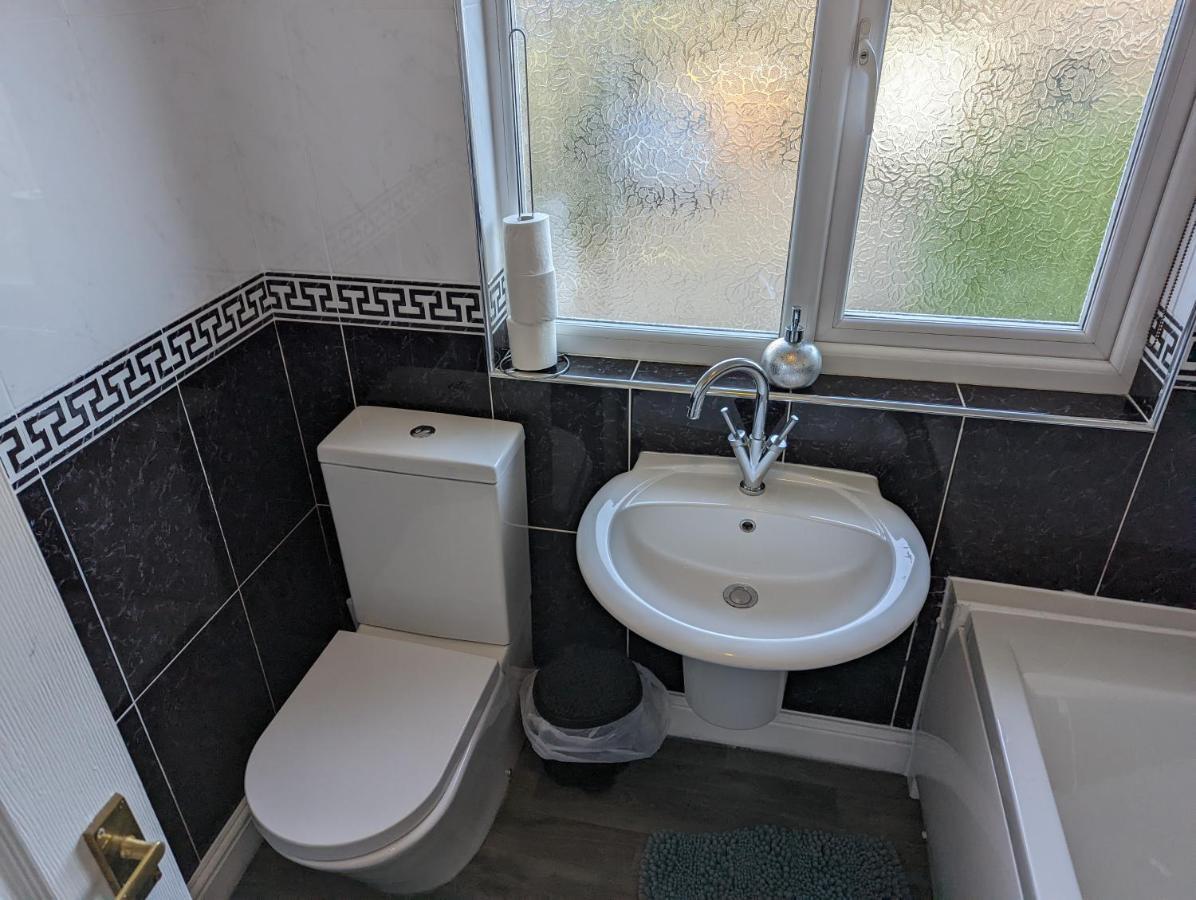 Whitby House Retreat Sleeps 12 Leilighet Sleights Eksteriør bilde