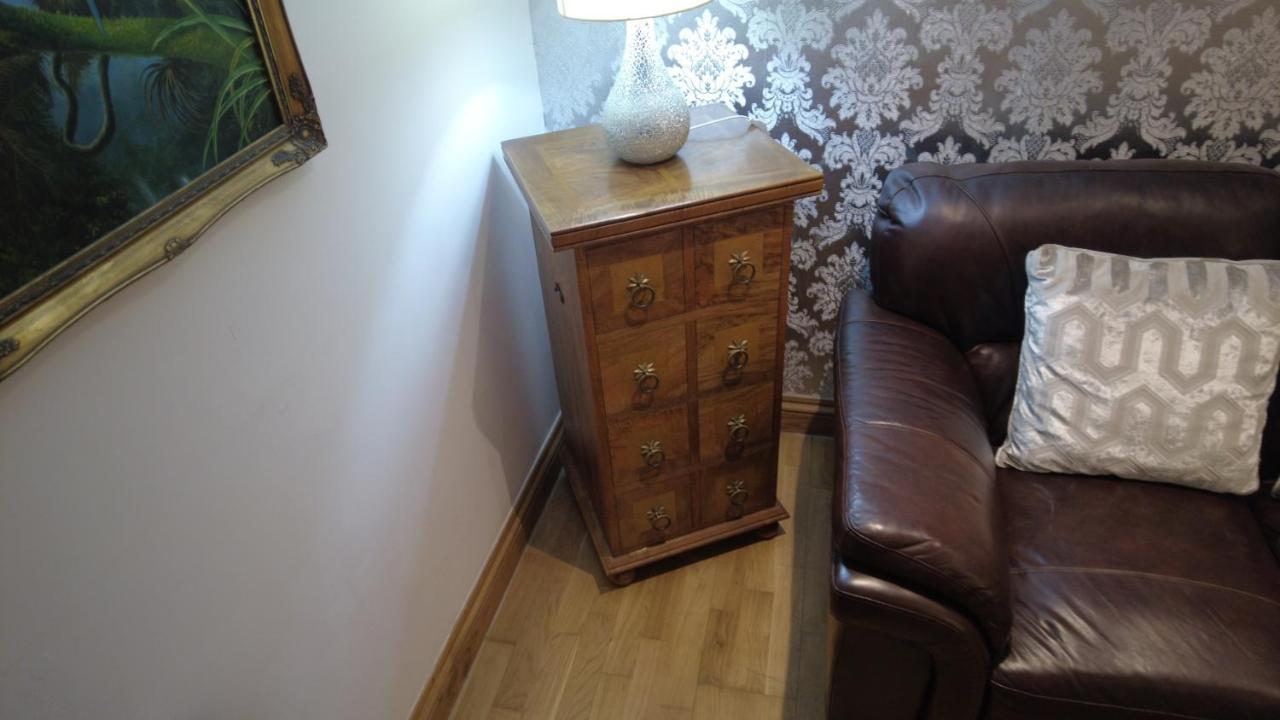 Whitby House Retreat Sleeps 12 Leilighet Sleights Eksteriør bilde