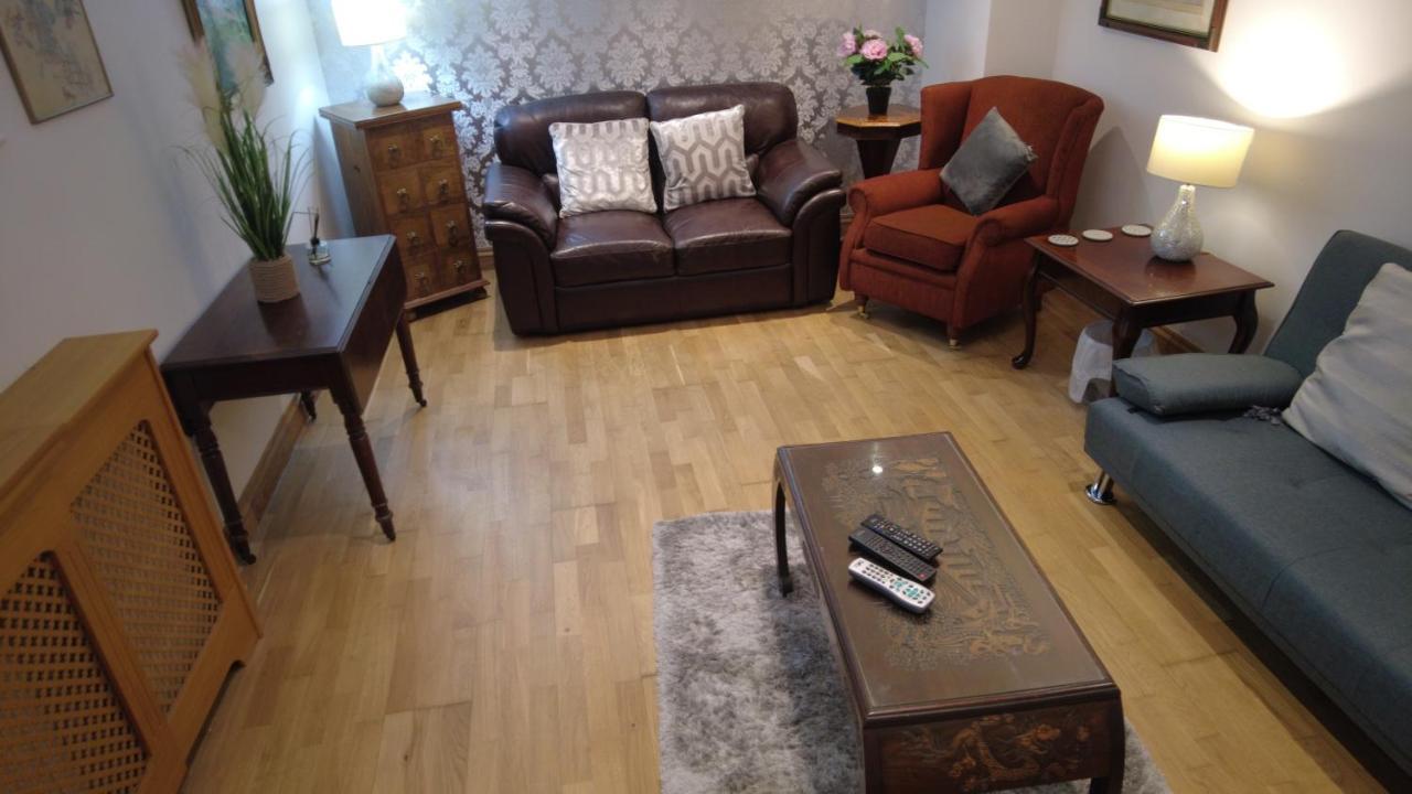 Whitby House Retreat Sleeps 12 Leilighet Sleights Eksteriør bilde