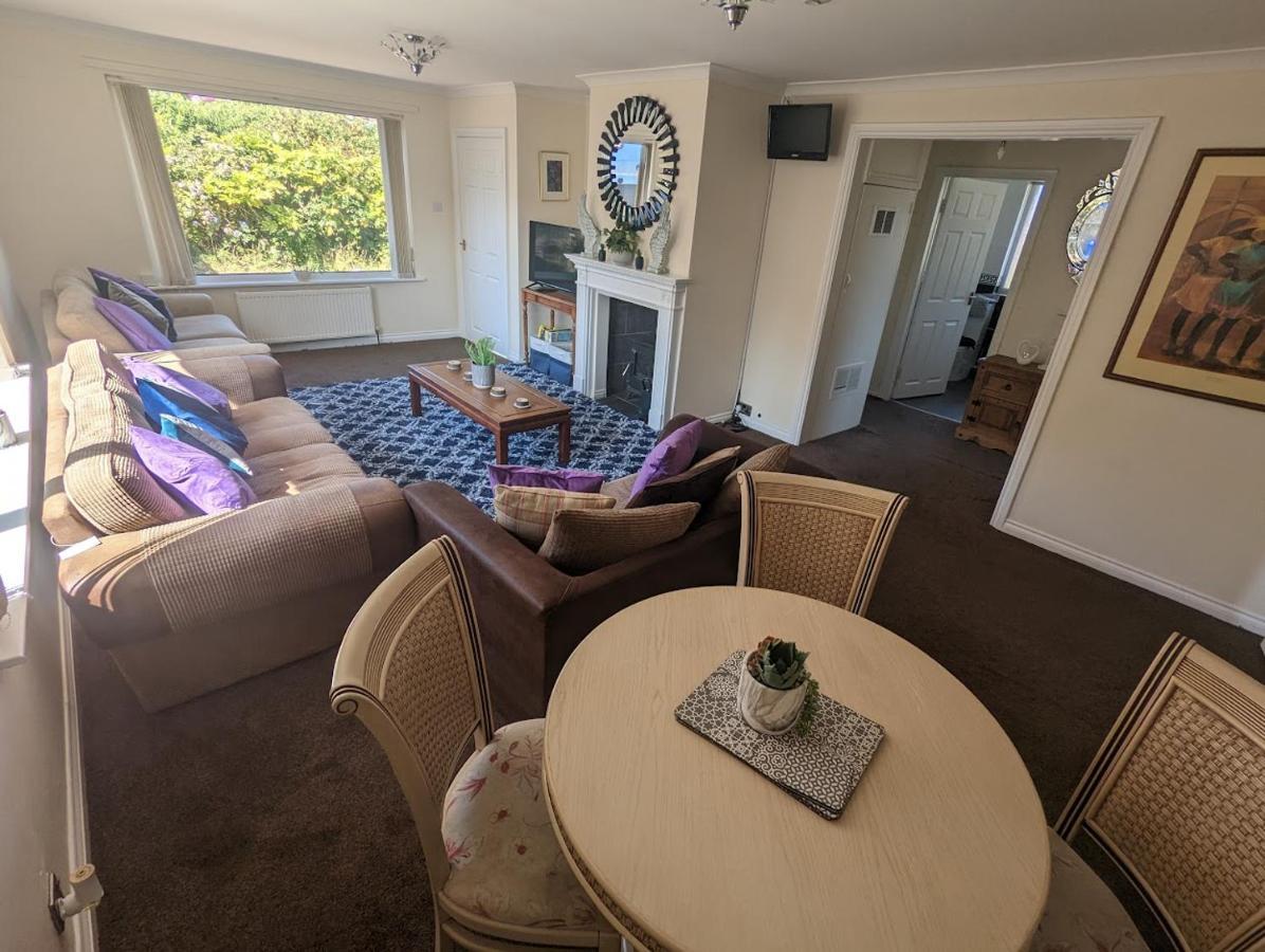 Whitby House Retreat Sleeps 12 Leilighet Sleights Eksteriør bilde