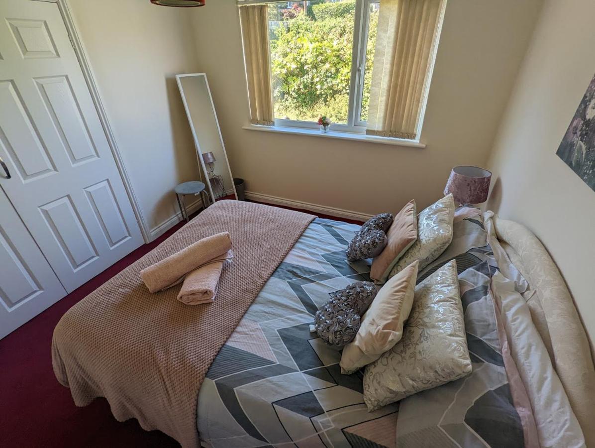 Whitby House Retreat Sleeps 12 Leilighet Sleights Eksteriør bilde